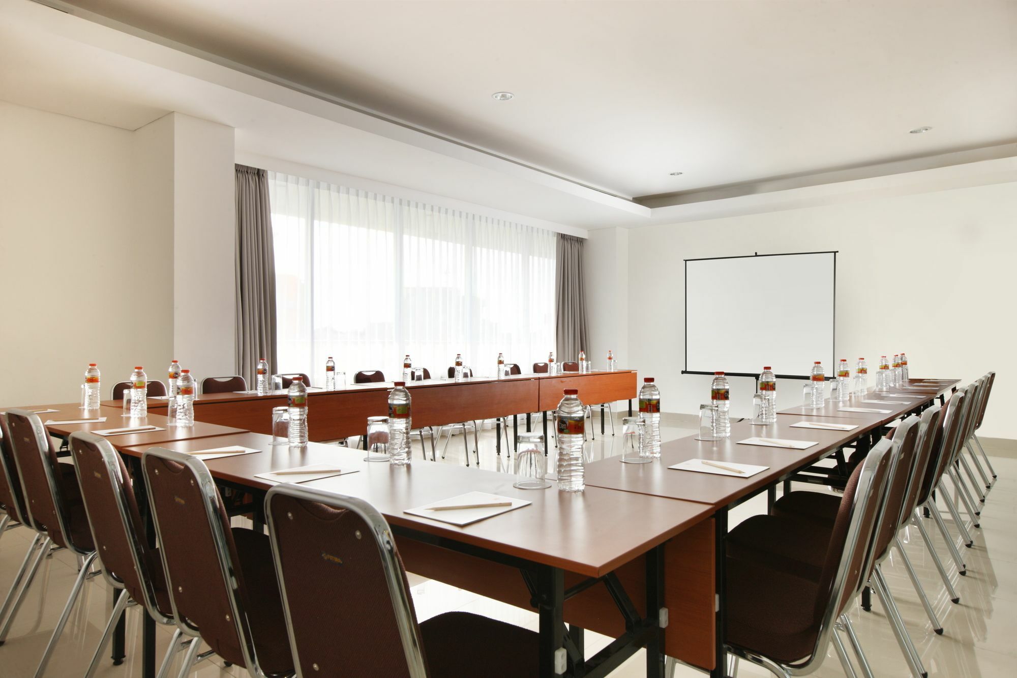 Amaris Hotel Serpong Tangerang Zewnętrze zdjęcie